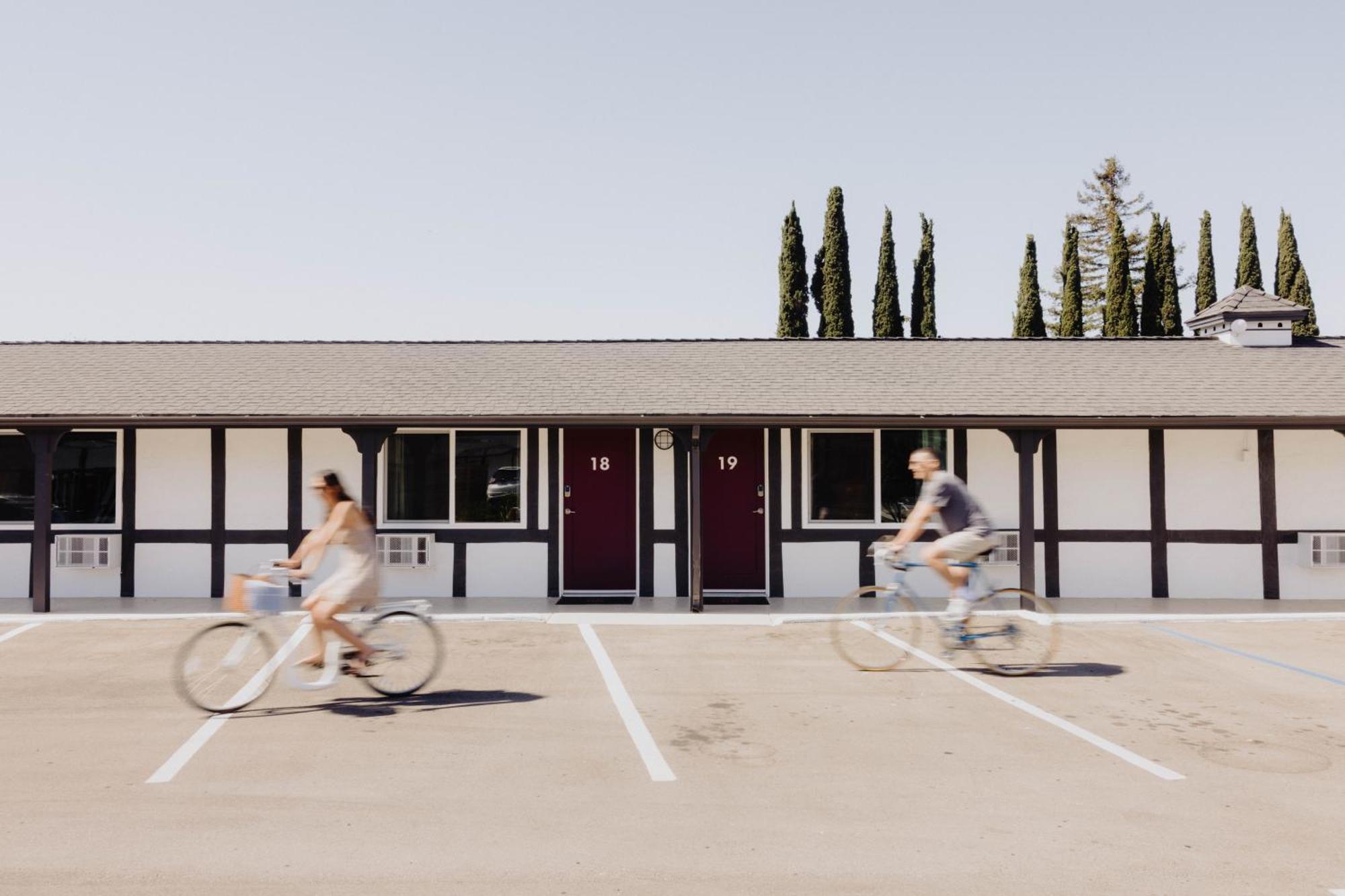 Hotel Hygge ブエルトン エクステリア 写真